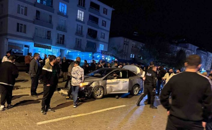 Bingöl’de trafik kazası: 2 yaralı