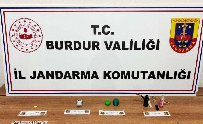 Burdur’da jandarmanın 18 günlük operasyonlarında yakalanan 5 şüpheli tutuklandı