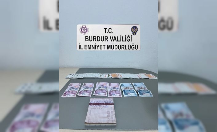 Burdur’da kumar oynandığı tespit edilen bir iş yeri kapatıldı