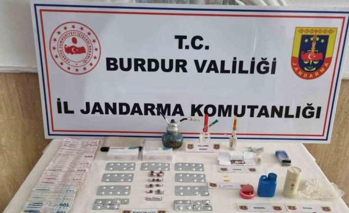 Burdur’da uyuşturucu operasyonlarında 9 şüpheli tutuklandı