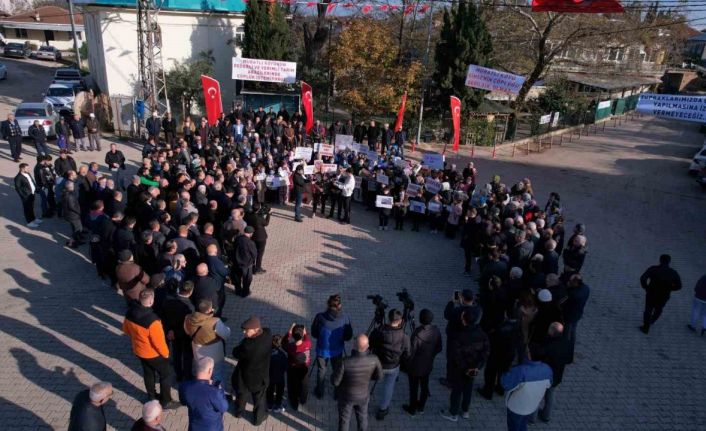 Bursa’da köylülerden çöplük eylemi