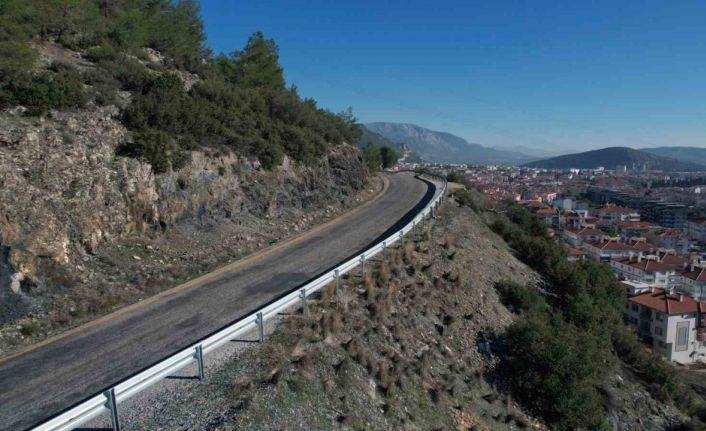 Büyükşehir ‘Güvenli Yollar’ İle Ulaşımı Kolaylaştırıyor