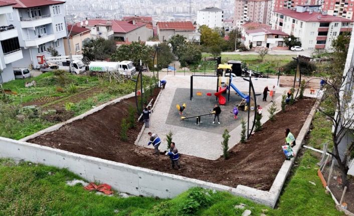 Canik’te çocuklara yeni parklar