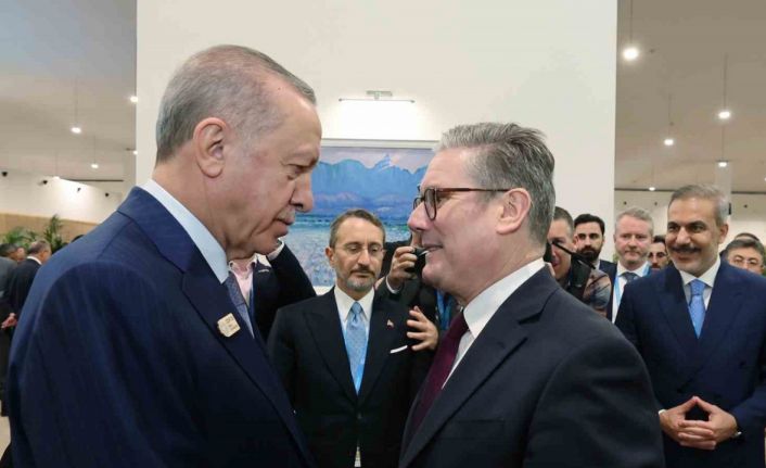 Cumhurbaşkanı Erdoğan, İngiltere Başbakanı Starmer ile görüştü