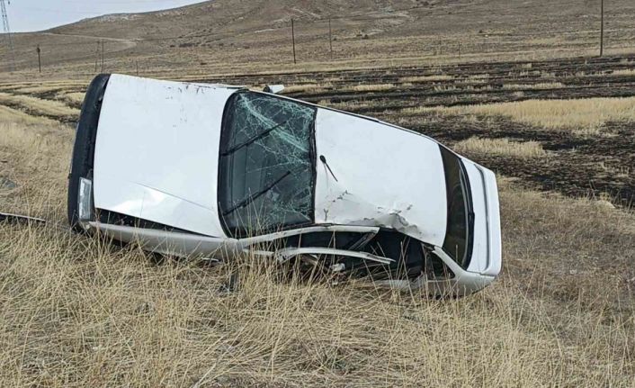 Darende yolculuğu kazayla bitti, 2’si çocuk 4 yaralı