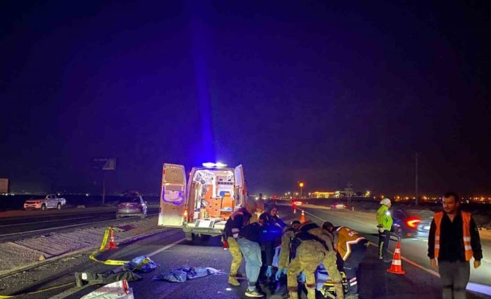 Diyarbakır’da otomobilin çarptığı yaya feci şekilde can verdi