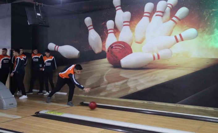 Elazığ’da okullararası bowling müsabakası sona erdi