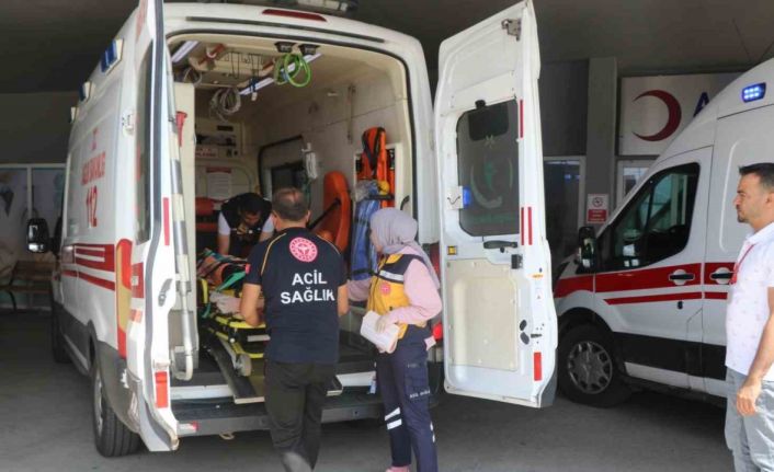 Erzincan’da trafik kazası: 1 ölü, 3 yaralı