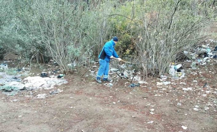 Fethiye’deki Çırpı Mesire Alanı, belediye ekiplerince temizlendi