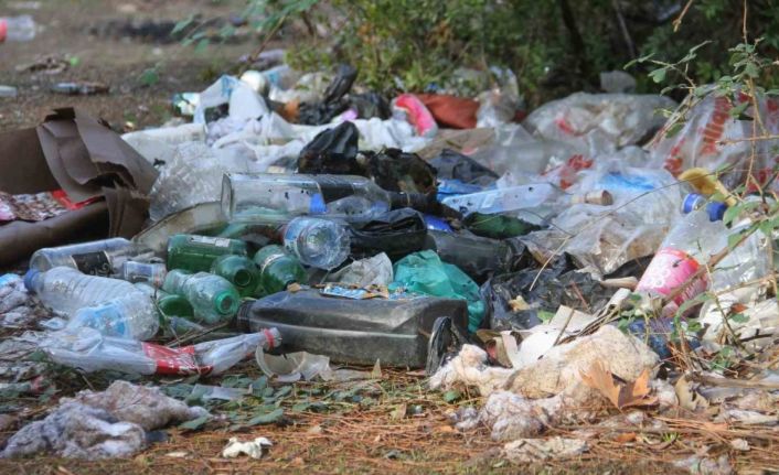 Fethiye’deki mesire alanı çöplüğe döndü