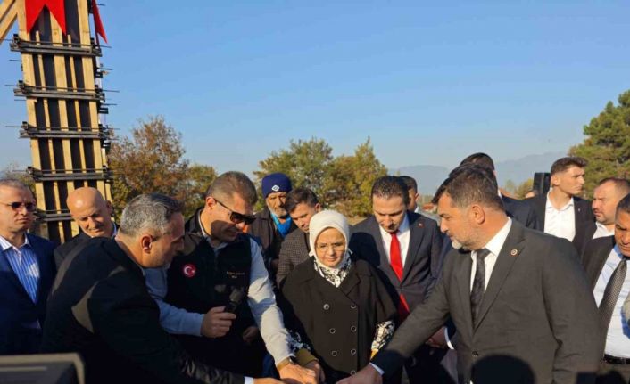 Gençlik merkezinin temeli atıldı