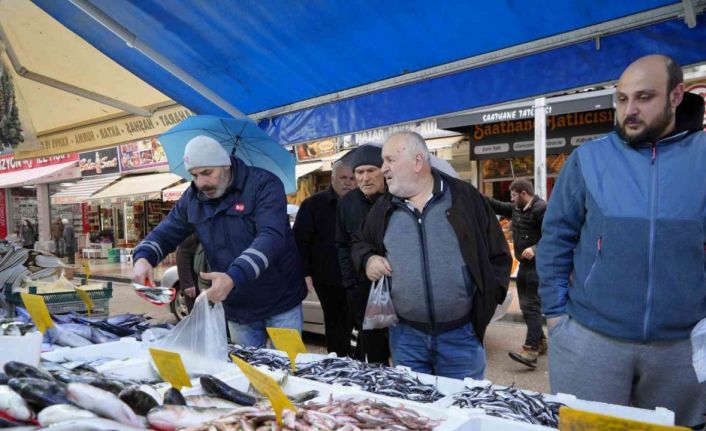 Hamsinin kulağına kar suyu kaçtı