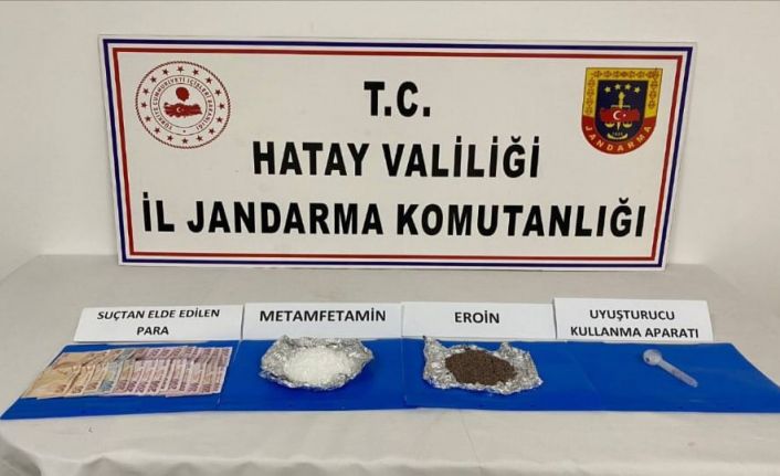 Hatay’da jandarma ekiplerinden uyuşturucu tacirlerine operasyon