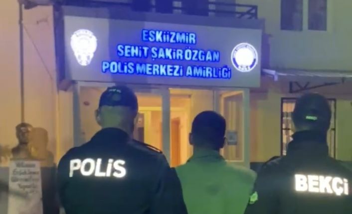 Hırsız kaçtı, polis yakaladı