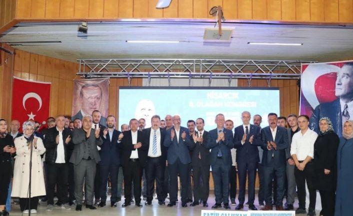 Hisarcık AK Parti’de Abdullah Akbulut güven tazeledi