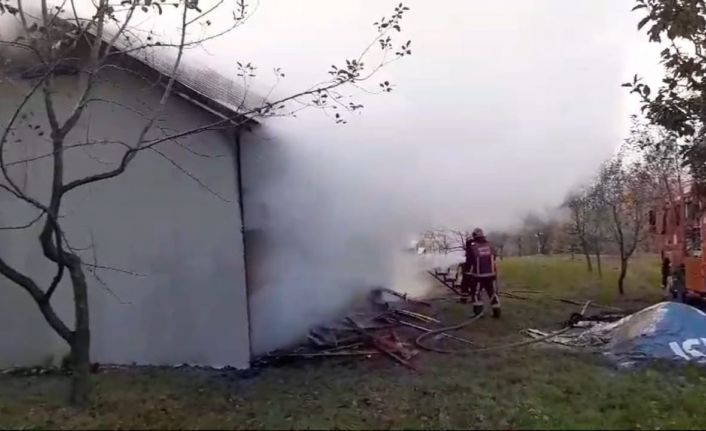 İnşaat halindeki bungalovda yangın