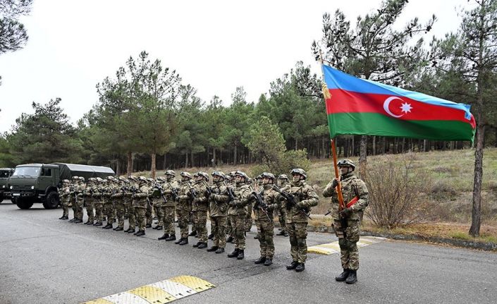 İran ile Azerbaycan arasında askeri tatbikat