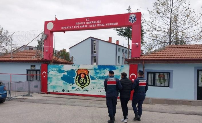 Isparta’da 11 yıl hapis cezasıyla aranan zehir taciri yakalandı