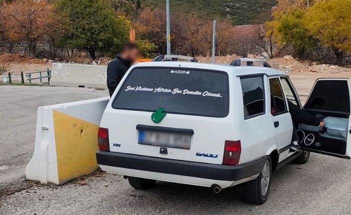 Isparta’da trafik kurallarını hiçe sayan sürücü yakalandı