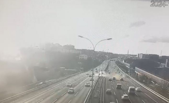 İstanbul’da 2 kişinin hayatını kaybettiği kaza kamerada