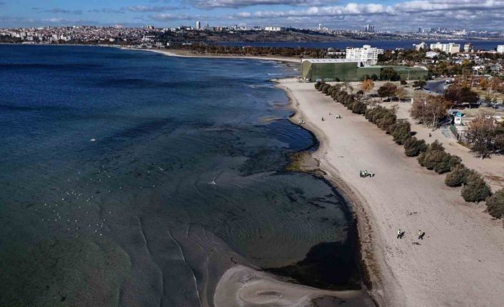 İstanbul’da deniz suyu çekildi, balıkçılar avlanmaya çıkamadı