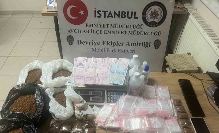 İstanbul’da uyuşturucu satıcılarına geniş çaplı operasyon: 5 şüpheli yakalandı