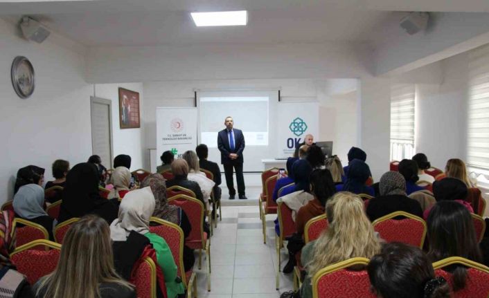 Kadın istihdamı ve girişimciliğini destekleyen seminerlerin ilki Tokat’ta gerçekleştirildi