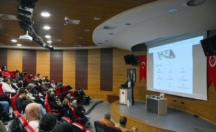 Kastamonu Üniversitesi’nde ’tasarım’ söyleşisi