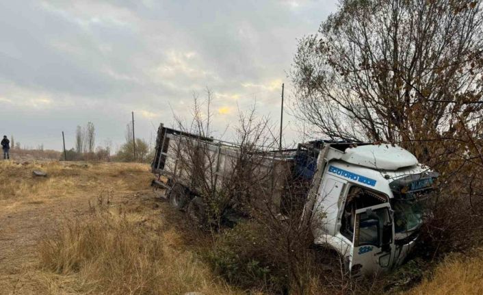 Kaza beraberinde başka kazayı getirdi: 1 yaralı