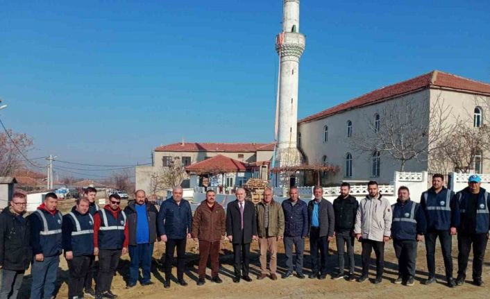 Keşan’da kontrollü şekilde yıkılan hasarlı minarenin yerine yenisi yapılacak