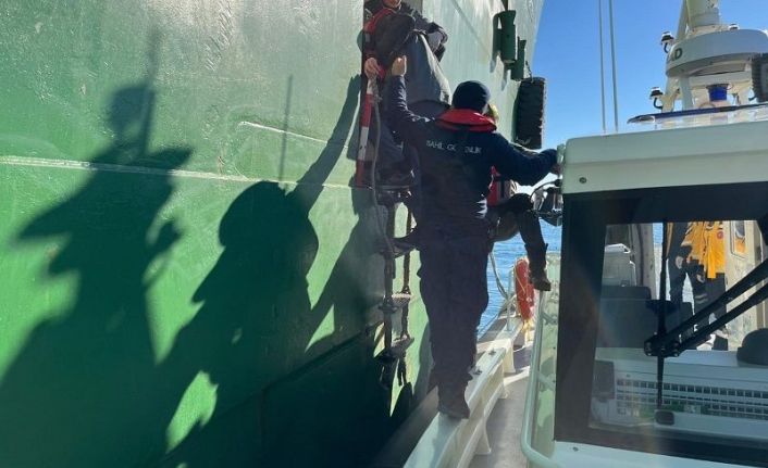 Kırklareli’nde gemide rahatsızlanan personel tıbbi tahliye