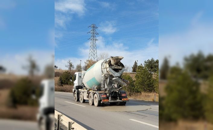 Kırklareli’nde kara yoluna beton döken miksere ceza