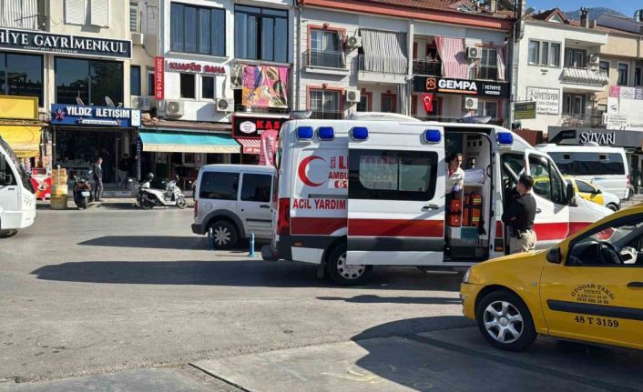 "Kızlara neden bakıyorsun" diyerek bıçakladı: 1 yaralı