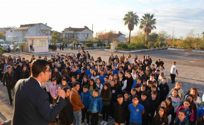 Köyceğiz Yunus Emre Ortaokulu taşındı