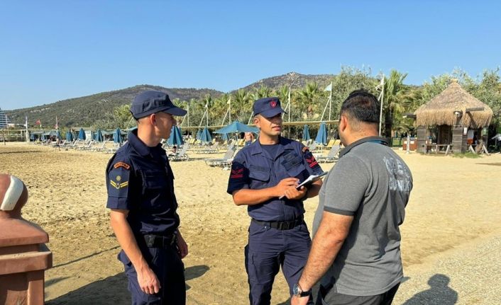 Kuşadası’nda yaz sezonunda 129 plaj denetlendi