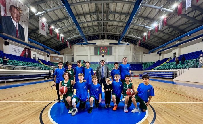 Kütahya Belediyespor U14 Erkek Basketbol Takımı il şampiyonu oldu