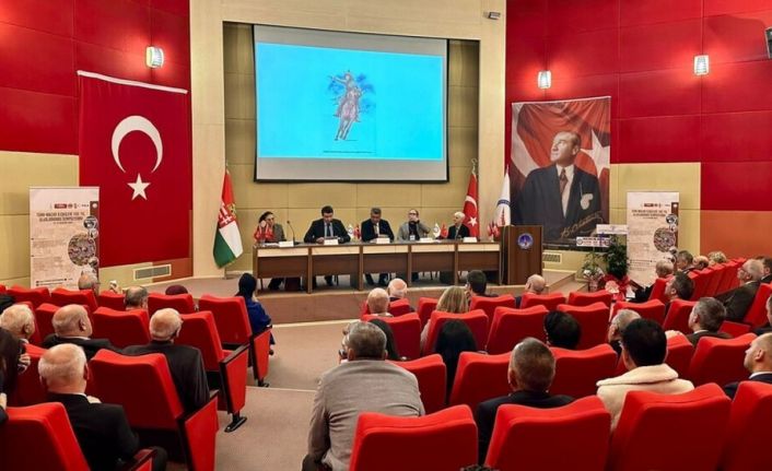 Kütahya’da ’Türkiye-Macaristan Kültür Yılı’ kapsamında sergi ve sempozyum düzenlendi