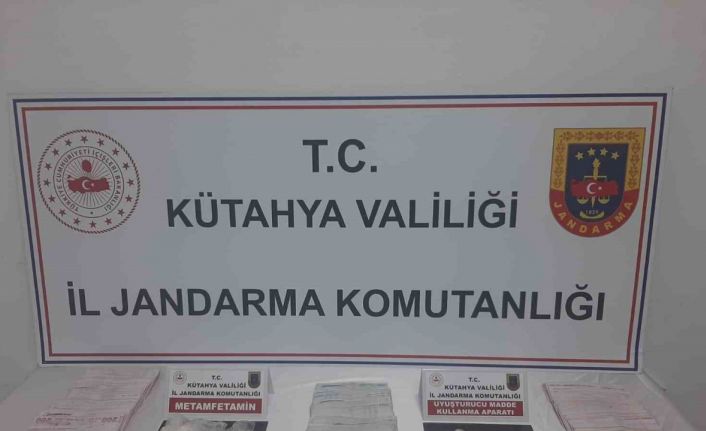 Kütahya’da uyuşturucu operasyonu, 2 şahıs tutuklandı