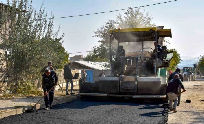 Lice yolları asfaltlanıyor