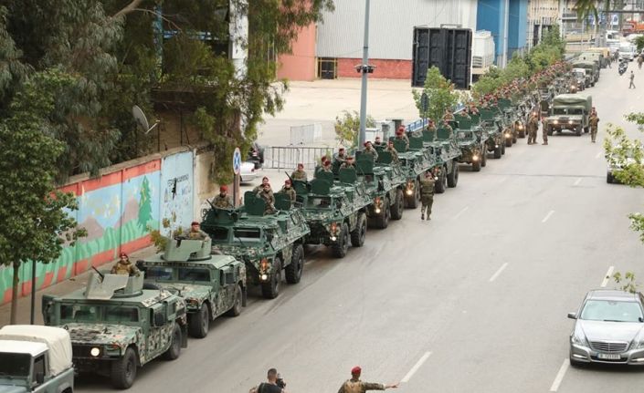 Lübnan ordusu ülkenin güneyine hareket etti