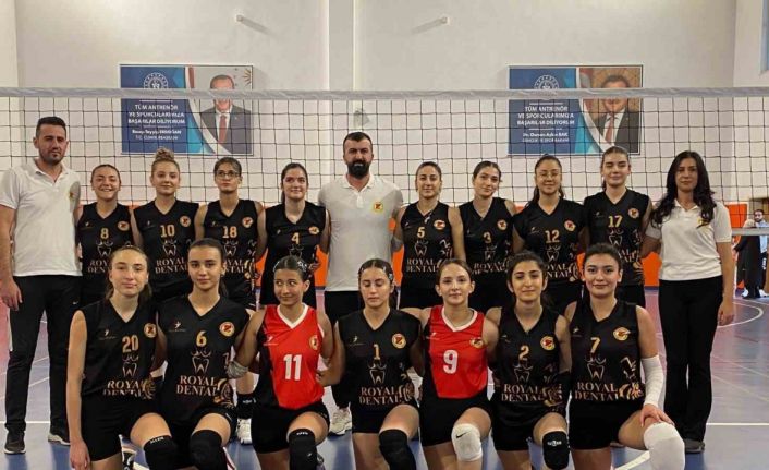 Malatya’da genç kızlar voleybol şampiyonları belli oldu