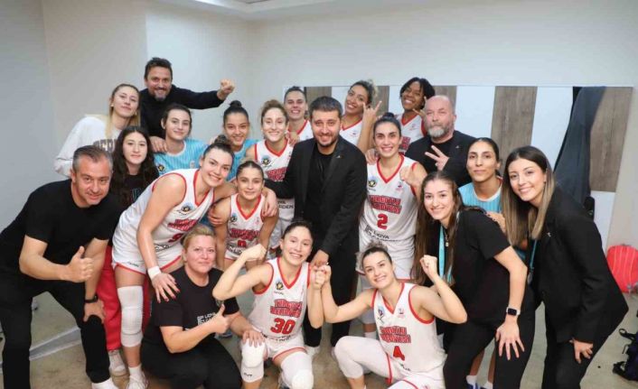 Manisa’nın tek kadın basketbol takımının rakibi Mersin ekibi