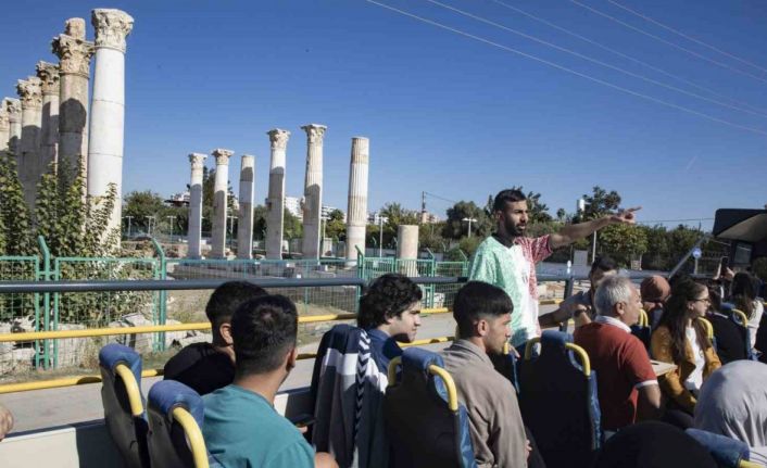 Mersin’de üniversite öğrencileri için kent tanıtım turu düzenleniyor