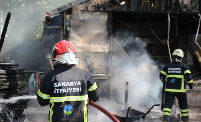 Mesire alanındaki mutfak alev alev yandı