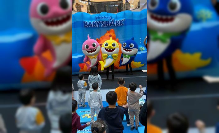 Milyonların sevgilisi ’Baby Shark’ Espark AVM’de