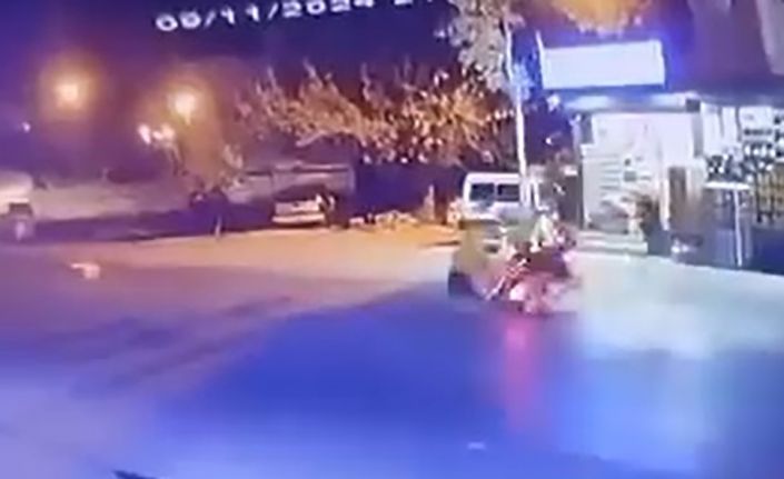 Motosikletlerin çarpışması sonucu 2 sürücü yaralandı