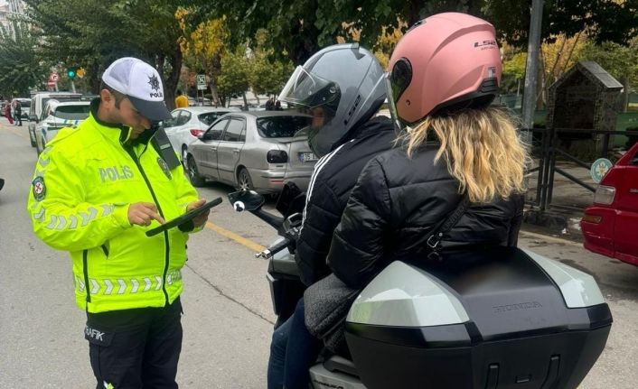 Motosikletlilere yönelik denetimler devam ediyor