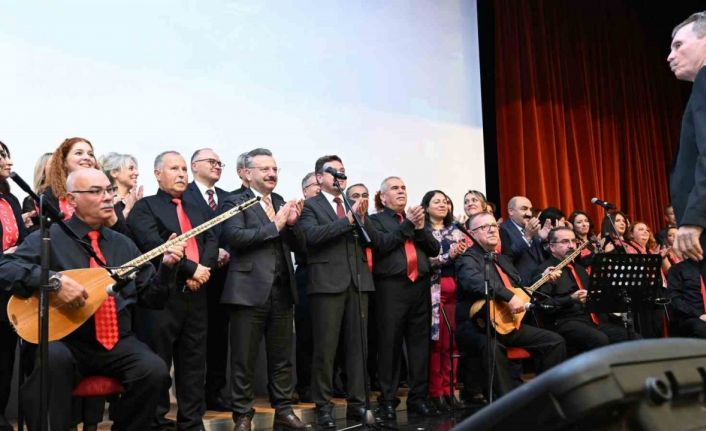 Öğretmenlerden coşkulu konser