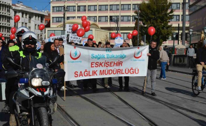 Organ Bağışı Haftası kapsamında farkındalık yürüyüşü düzenlendi