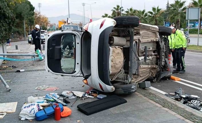 Otomobilin kamyonete çarptığı kaza maddi hasarla atlatıldı